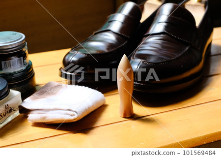 shoe care products and leather shoes 101569484
