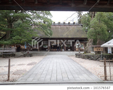 Located in Miyazu City, Kyoto Prefecture, Motoise Kono Jinja Shrine, also known as Konomiya, became the main shrine of Tango during the Nara period. 101576587