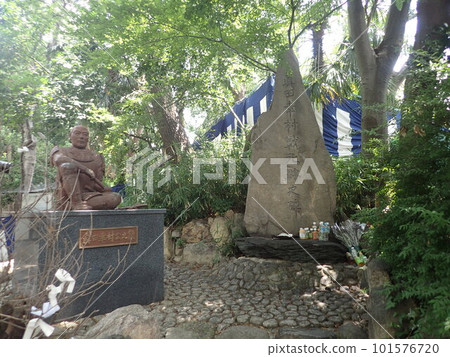 安井神社,又名安井神社、安井天滿宮,是真田信重(幸村)戰死的地方,位於大阪市天王寺區 安井神社,又名安井神社、安井天滿宮,是真田信重(幸村)戰死的地方,位於大阪市天王寺區 101576720