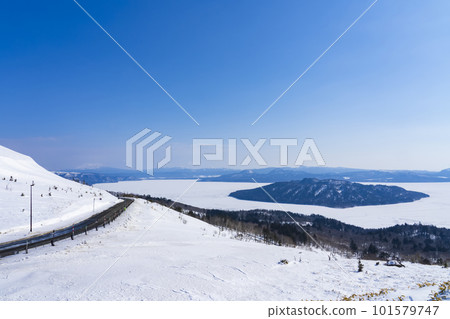 冬季的美幌峠、屈斜路雪景 101579747