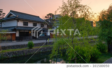 Kurashiki Bikan Historical Quarter (evening view) Kurashiki Bikan Historical Quarter (evening view) 101580050