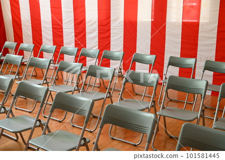 帶襯裡的椅子 101581445