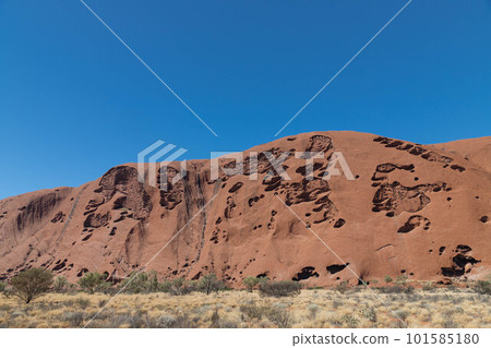 Ayers Rock base walk Ayers Rock base walk 101585180