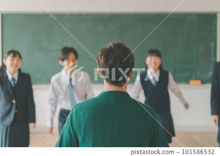 teacher, junior high student, middle school student 101586532