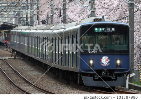 [SS] 西武新宿線 20000 系列 L 列車（半特快：西武新宿 ⇔ 本川越） 101587980