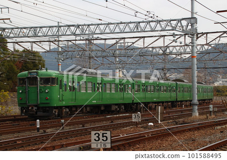 [JR-B] Kosei Line 113 series 5700 series (Kyoto area color) 101588495