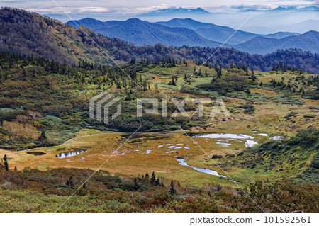 Tengu's garden of autumn leaves seen from the Myoko mountain range and Mt. Hiuchi Tengu's garden of autumn leaves seen from the Myoko mountain range and Mt. Hiuchi 101592561