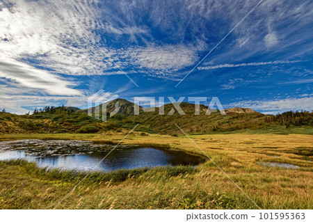 樋內山和樋內山 101595363