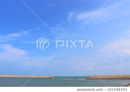 藍天雲海防波堤 藍天雲海防波堤 101598743