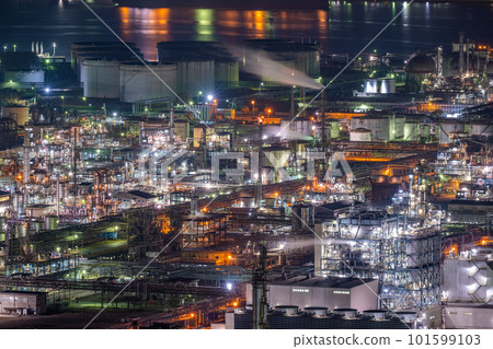 Kurashiki City, Okayama Prefecture Factory night view from Mizushima Observatory Kurashiki City, Okayama Prefecture Factory night view from Mizushima Observatory 101599103