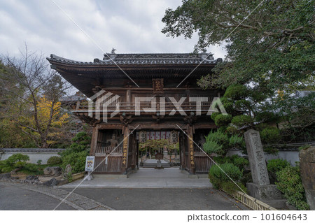 Lonzen寺 Lonzen寺 101604643