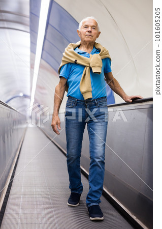 European old man going down to subway 101605205
