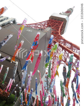 Tokyo Tower and Carp streamers 101606046