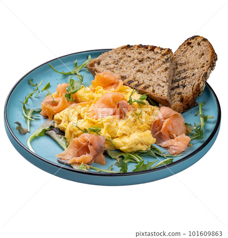 Salmon scrambled eggs 101609863
