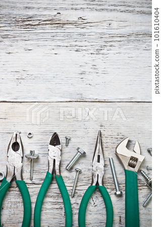 Set of tools Set of tools 101610404