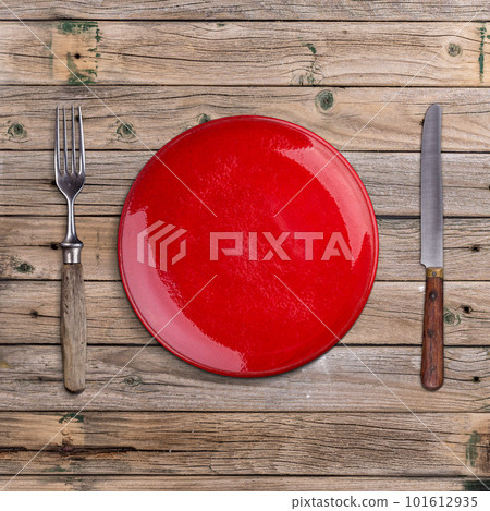 Empty red plate Empty red plate 101612935