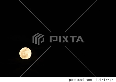 北斗市白州町4月的滿月粉紅月 北斗市白州町4月的滿月粉紅月 101613647