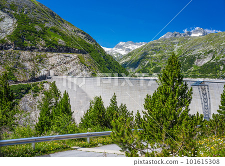 Reservoir dam Reservoir dam 101615308