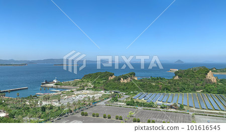 Landscape of Yoshishima, Sakaide City, Kagawa Prefecture and a large-scale solar power generation facility 101616545