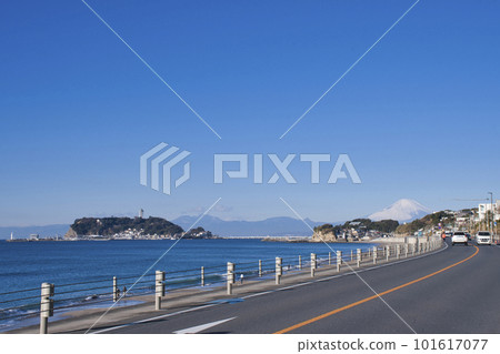 [Kamakura City] View of Shichirihama Beach 101617077