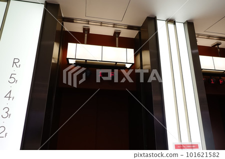 電梯 電梯 101621582