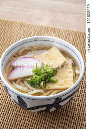 Warm kitsune udon with steam 101622639