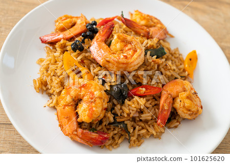shrimps fried rice with herbs and spices shrimps fried rice with herbs and spices 101625620