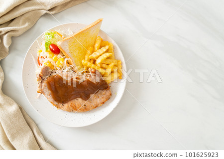 pork steak with black peppers gravy sauce pork steak with black peppers gravy sauce 101625923