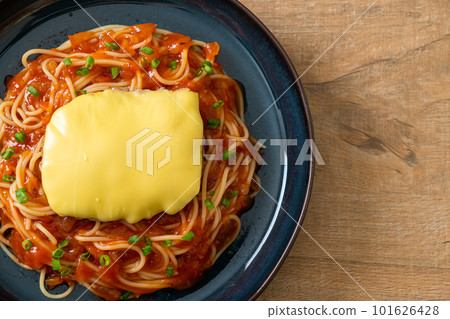 Spaghetti Tomato Sauce with Hamburg and Cheese Spaghetti Tomato Sauce with Hamburg and Cheese 101626428