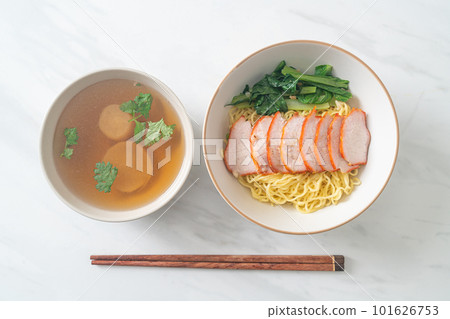 Barbecue Red Pork Noodles with Soup 101626753