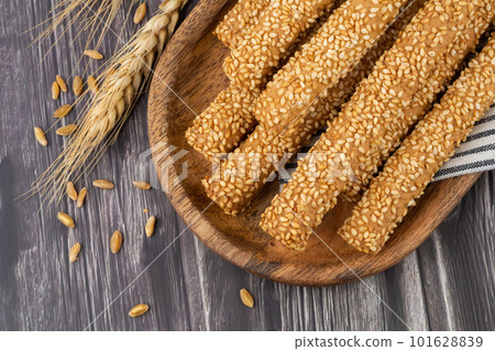 Bread sticks 101628839