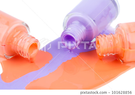 Nail polishes 101628856
