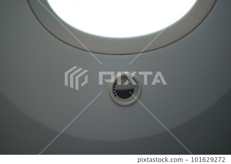 Machine window Machine window 101629272