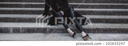 Lady with high heel shoes Lady with high heel shoes 101633247