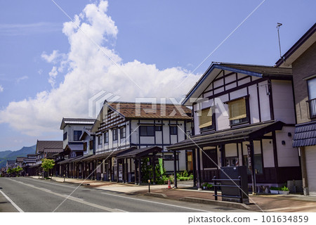 Scenery of Mikuni Highway Shiozawa-juku Makino-dori Street 101634859