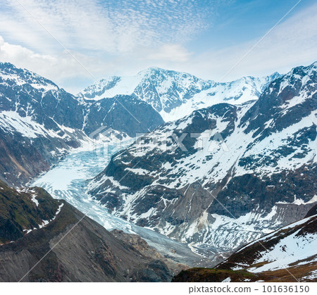 Summer view to Kaunertal Gletscher (Austria, Tirol). Summer view to Kaunertal Gletscher (Austria, Tirol). 101636150