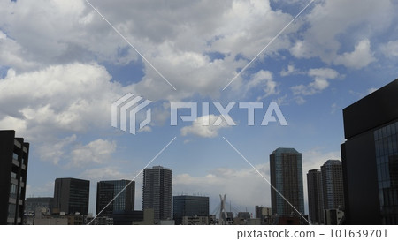 建築物上方的藍天 建築物上方的藍天 101639701