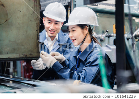 Female engineers working on site 101641229