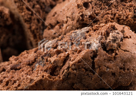 Cantucci with chocolate pieces Cantucci with chocolate pieces 101643121