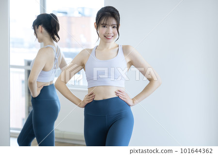 Young woman fitness image portrait 101644362