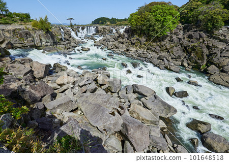 Sogaki waterfall Sogaki waterfall 101648518