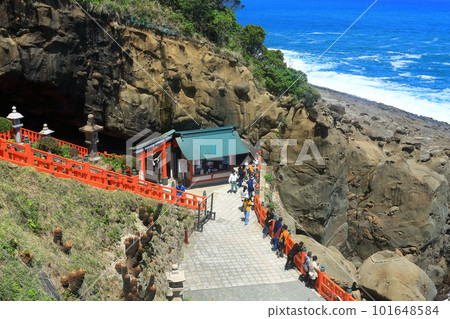 [Miyazaki Prefecture] Udo Shrine Ryugu in fine weather 101648584