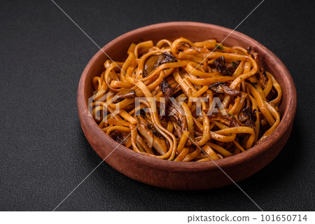 Delicious noodles or udon with mushrooms, salt, spices and herbs 101650714