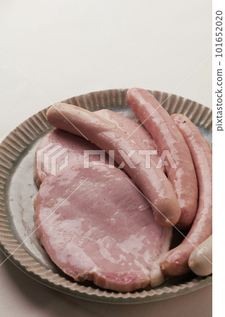 sausage and ham before cooking sausage and ham before cooking 101652020