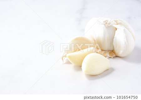 Garlic, a flavored vegetable that increases stamina Garlic, a flavored vegetable that increases stamina 101654750