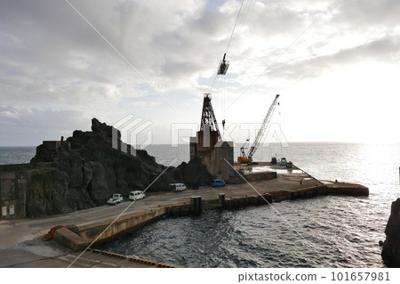 Remote and isolated hidden island Aogashima island in Tokyo, Japan 101657981