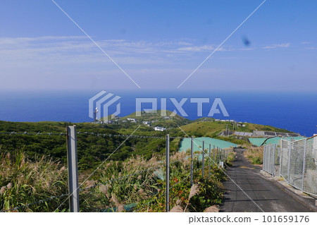 Remote and isolated hidden island Aogashima island in Tokyo, Japan 101659176