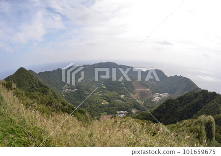 Remote and isolated hidden island Aogashima island in Tokyo, Japan 101659675