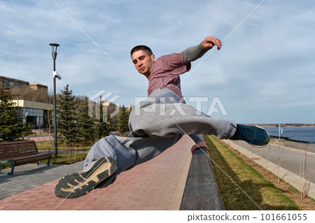 Man doing parkour. Extreme sports 101661055