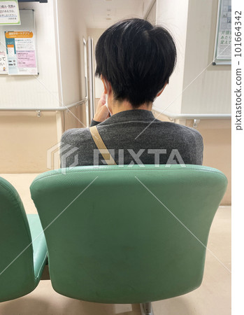 Hospital waiting room Hospital waiting room 101664342